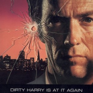 dirtyharry4_poster.jpg